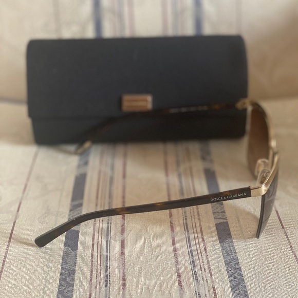 Dolce and Gabbana sunglasses. - Picture 2 of 3